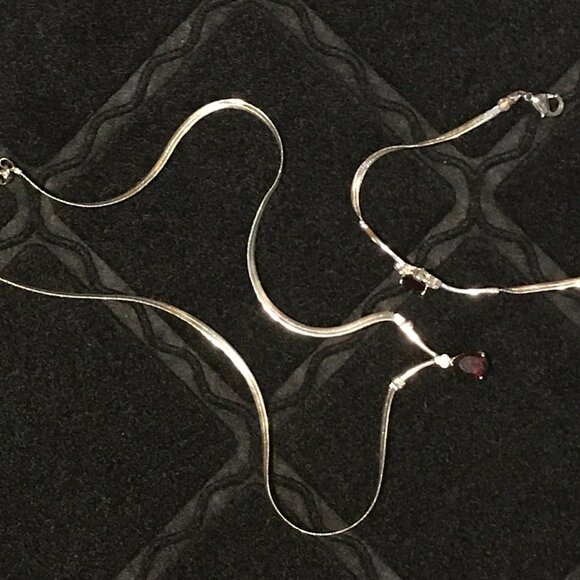 Vintage Necklace & Bracelet Nina Ricci AVON Silver Tone Clear & Red Rhinestones - Picture 4 of 7